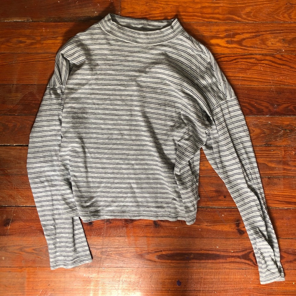 Everlane mockneck long sleeve tee